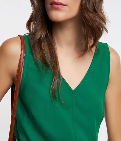 Musculosa en Viscosa con Escote V 4