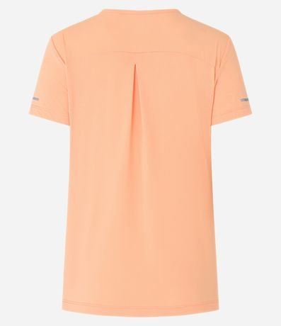 Remera Deportiva Texturizada con Detalle Reflectante 8