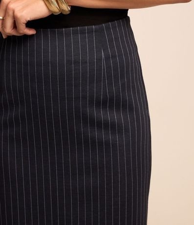 Pollera Lápis en Viscosa con Estampado Raya de Tiza 4