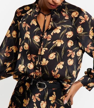 Blusa en Chiffon con Lazo en el Cuello y Estampado Floral 1