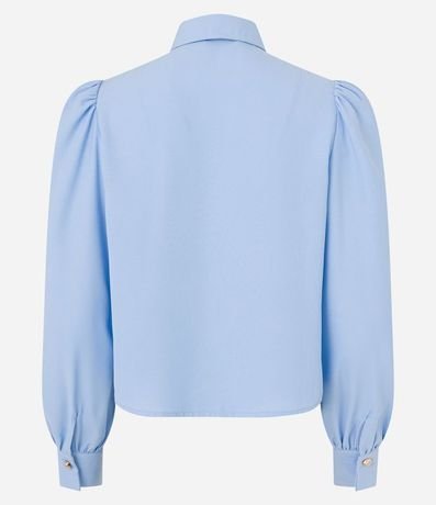 Camisa en Crepé con Botón Diferenciado y Manga Abullonada 10