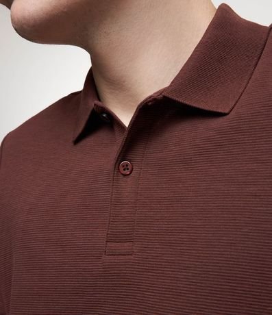 Polo Slim en Media Malla con Botones y Textura Acanalada 3
