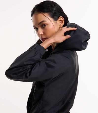 Campera Rompeviento Deportiva en Poliamida con Cierre en Cremallera 4