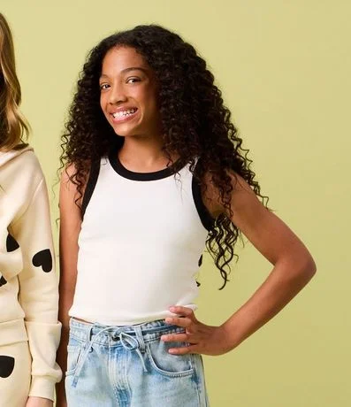 Musculosa Cropped Acanalada Infantil con Bies Contrastante - Talle 5 a 14 años 1