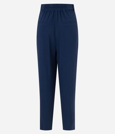 Pantalón Carrot en Airflow con Cinturón Hebilla y Pliegues 5