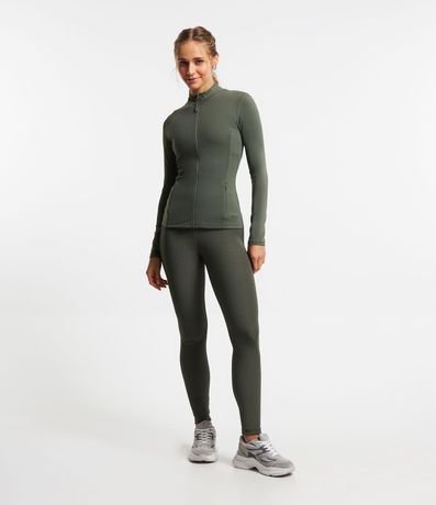 Campera Deportiva en Poliamida con Bolsillos y Cuello Alto 2