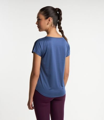 Remera Deportiva con Bajo Redondeado 3