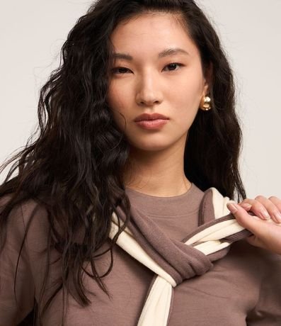 Blusa en Rib con Cuello Redondo 4