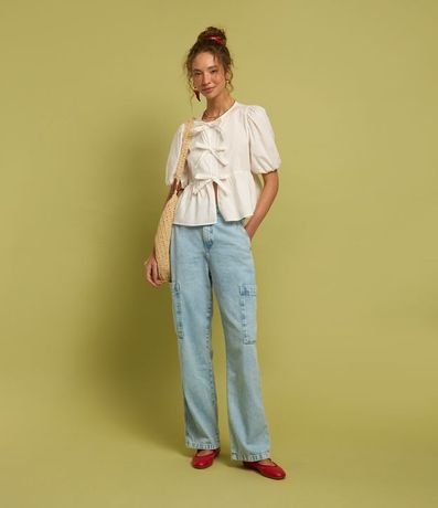Pantalón Wide Leg en Sarga con Bolsillos Cargo sin Solapa 5