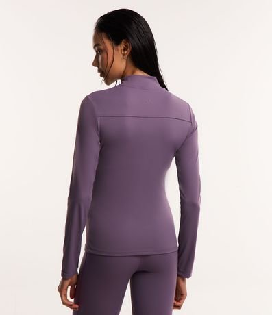 Campera Deportiva en Poliamida con Bolsillos y Cuello Alto 5