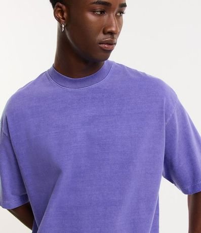 Remera Boxy en Algodón Desteñido con Cuello Alto 4