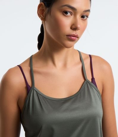 Musculosa Deportiva en Microfibra con Breteles Finos 4