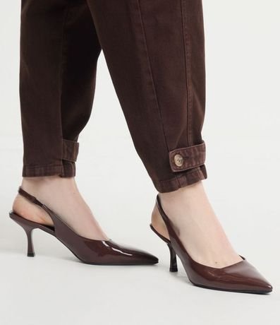Tacones Slingback en Barniz con Taco Fino 7