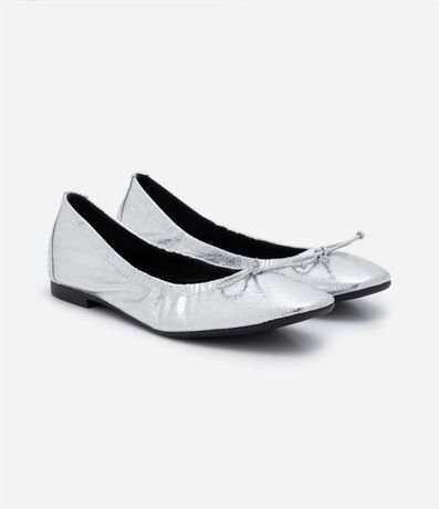 Zapatilla Metalizada con Elástico y Moña 5