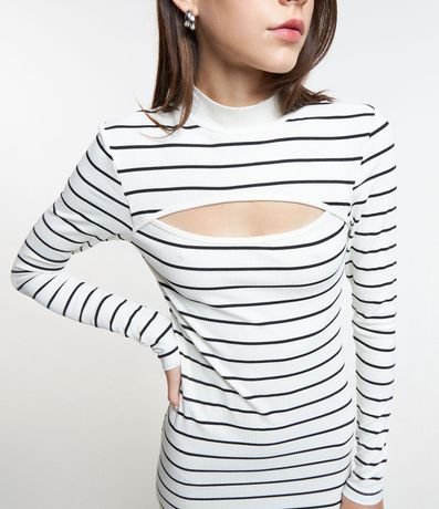Vestido New Midi en Rib Listrado y con Recorte en lo Busto 5