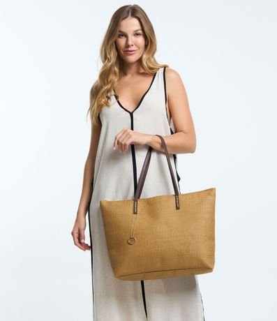 Bolsa de Playa Mediana con Asa Pespontada y Neceser