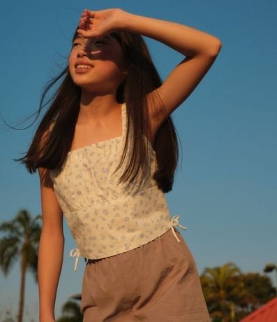 Blusa Cropped Infantil en Viscosa Floral con Moñas y Lastex - Talle 5 a 14 años