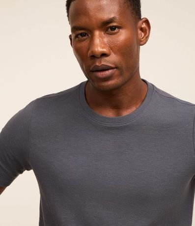 Remera Slim en Algodón con Textura Acanalada 4