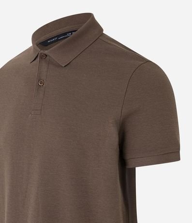 Polo Slim en Media Malla con Botones y Textura Acanalada 6