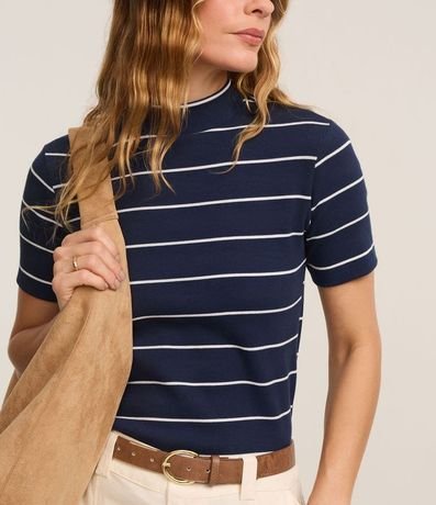 Blusa en Rib con Cuello Mediano y Estampa Rayada 4