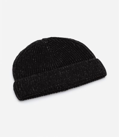 Gorro en Punto con Textura Acanalada