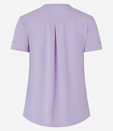 Remera Deportiva Texturizada con Detalle Reflectante 8