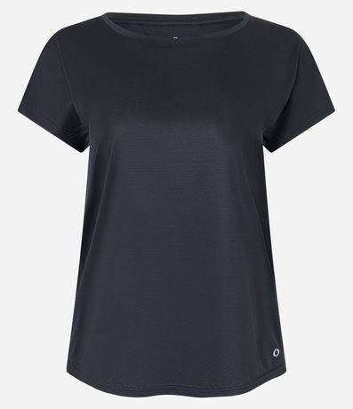 Remera Deportiva con Bajo Redondeado