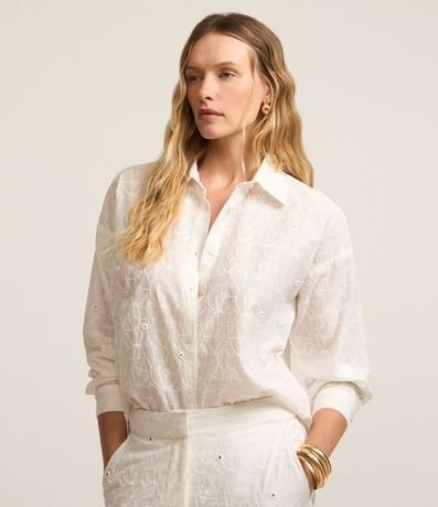 Camisa Oversized en Laise con Vista Oculta y Bordados 1