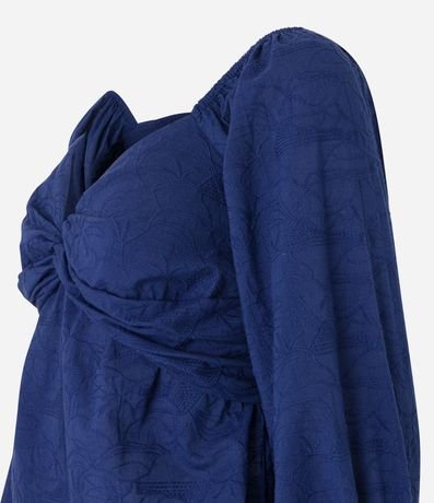 Blusa en Tricolina Bordada y Escote Torcido 7