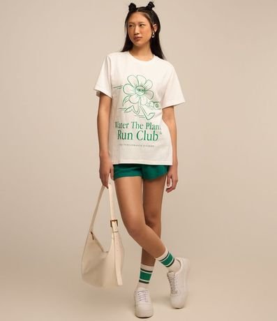 Short en Viscosa Creponada con Bolsillos Cargo 2