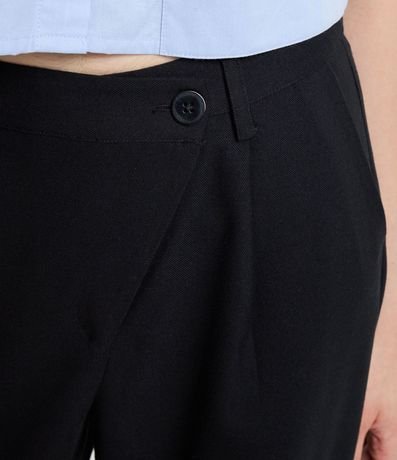 Pantalón Recto Sastrería con Cintura Asimétrica 4