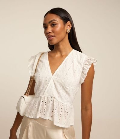 Blusa sin Manga en Laise con Volado en la Sisa 2