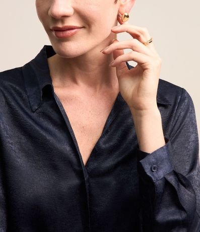 Camisa en Tejla Satinada con Texturas 4