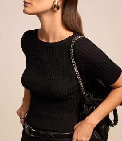 Blusa en Viscosa con Recorte Oval en la Espalda y Textura Acanalada 3