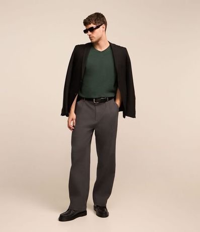 Remera Slim en Algodón Peruano con Cuello V 3