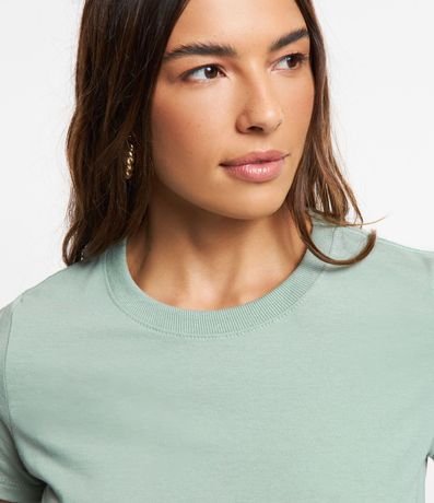 Remera Básica en Media Malla 4