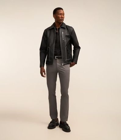 Pantalón Slim en Sarga con Bolsillos Cuchillo