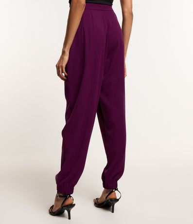 Pantalón Jogger en Crepé con Pliegues 3