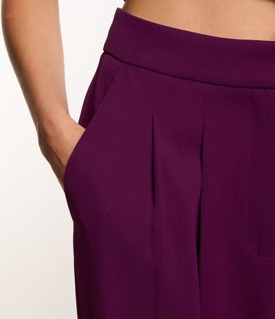 Pantalón Jogger en Crepé con Pliegues 4