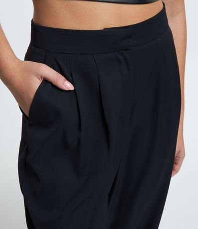 Pantalón Jogger en Crepé con Pliegues 4