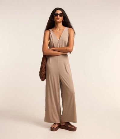 Mono Pantalona en Viscosa con Escote Traspasado 2