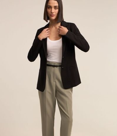 Pantalón Carrot en Sastrería con Cinturón en Pu 2