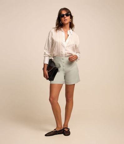 Short Sastrería con Botones Delanteros