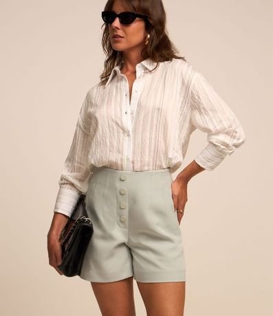 Short Sastrería con Botones Delanteros 2