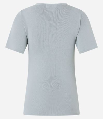 Blusa en Viscosa con Aro Abierto en el Escote V 7