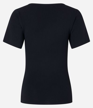 Blusa en Viscosa con Aro Abierto en el Escote V 7