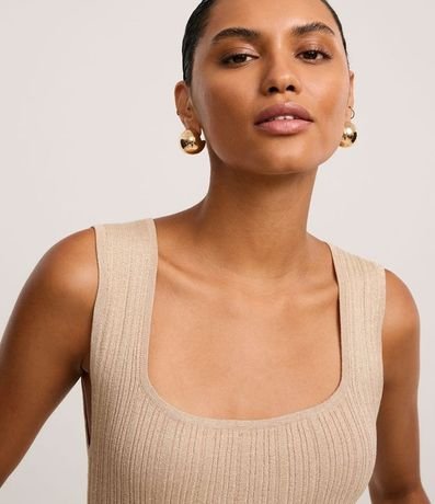 Blusa sin Manga en Viscosa con Efecto Metalizado y Escote Cuadrado 3