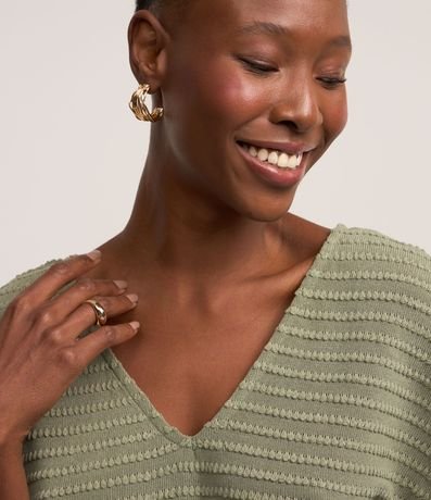 Blusa en Tejido Texturizado con Lazo en la Espalda 3