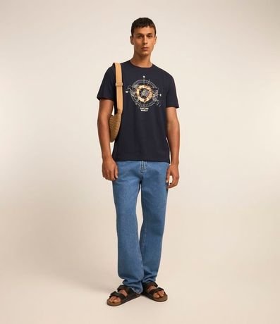 Remera Comfort en Algodón con Estampado Brújula Explore World 2