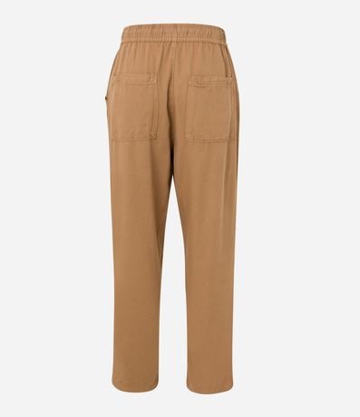Pantalón Recto Cropped Cintura Mediana en Sarga con Lazo 6